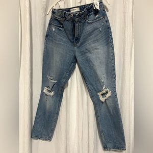 Abercrombie The Skinny High Rise “Curve Love” Denim